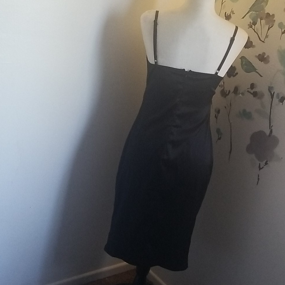 Fashion nova dress - Picture 4 of 6